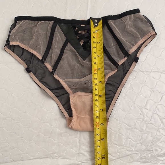 Victoria’s Secret nude mesh vegan leather panty S - Picture 7 of 15